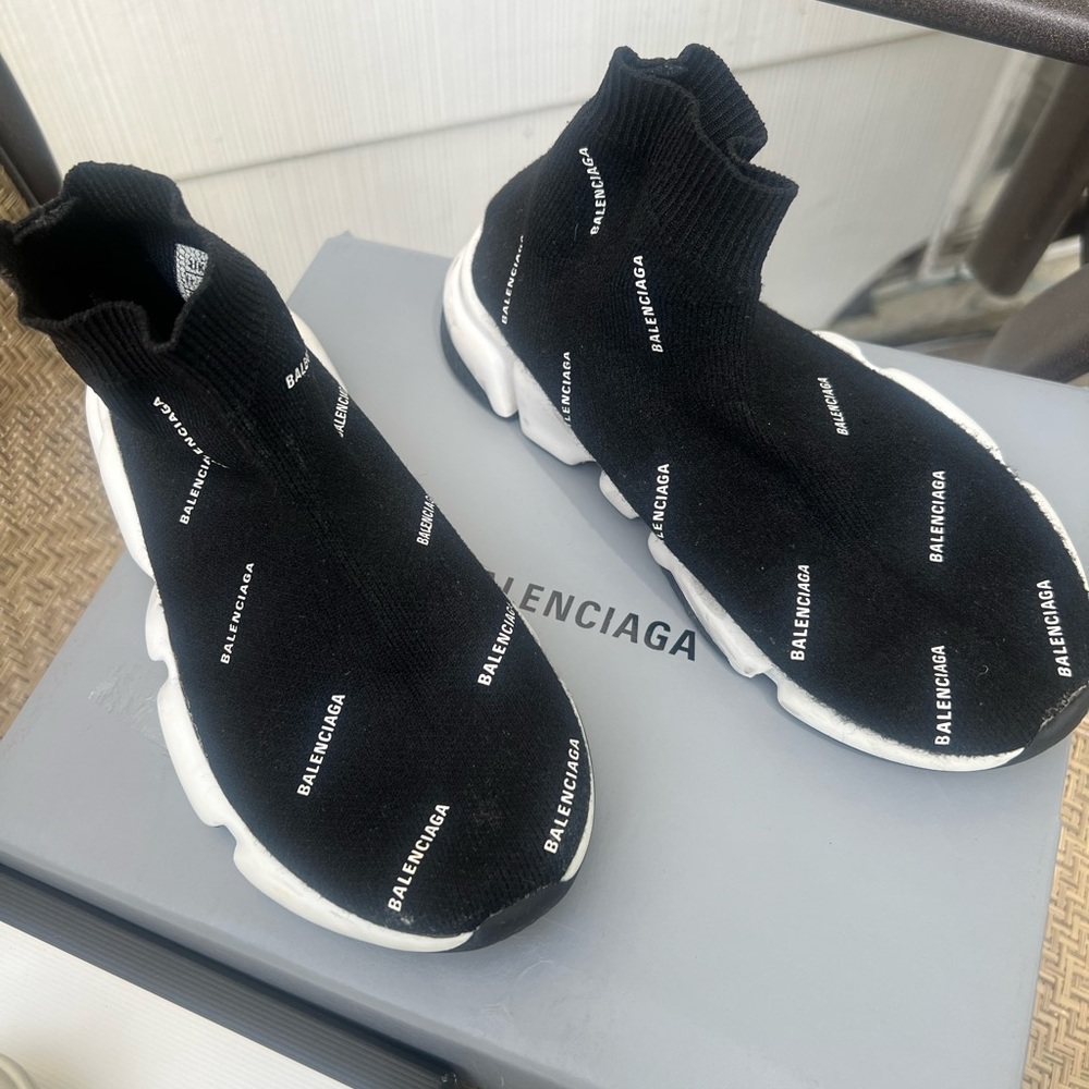 Size 12 Kids balenciaga runners UNISEX